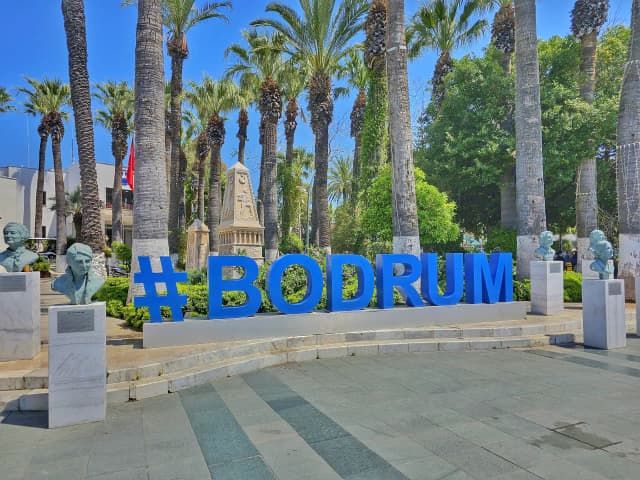 Bodrum jakie morze – odkryj piękno Morza Egejskiego i jego tajemnice Bodrum jakie morze – odkryj piękno Morza Egejskiego i jego tajemnice