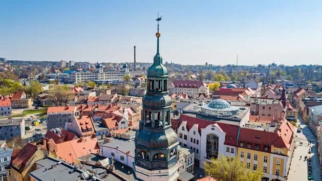 Jaka pogoda w Zielonej Górze - uniknij nieprzyjemnych niespodzianek Jaka pogoda w Zielonej Górze - uniknij nieprzyjemnych niespodzianek