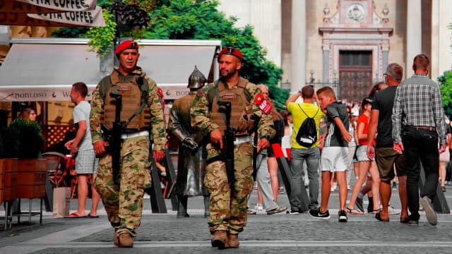 Czy w Budapeszcie jest bezpiecznie? Odkryj zagrożenia i porady dla turystów Czy w Budapeszcie jest bezpiecznie? Odkryj zagrożenia i porady dla turystów
