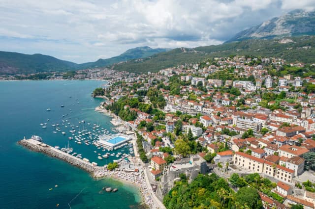 Herceg Novi atrakcje, które musisz zobaczyć – uniknij najczęstszych błędów Herceg Novi atrakcje, które musisz zobaczyć – uniknij najczęstszych błędów